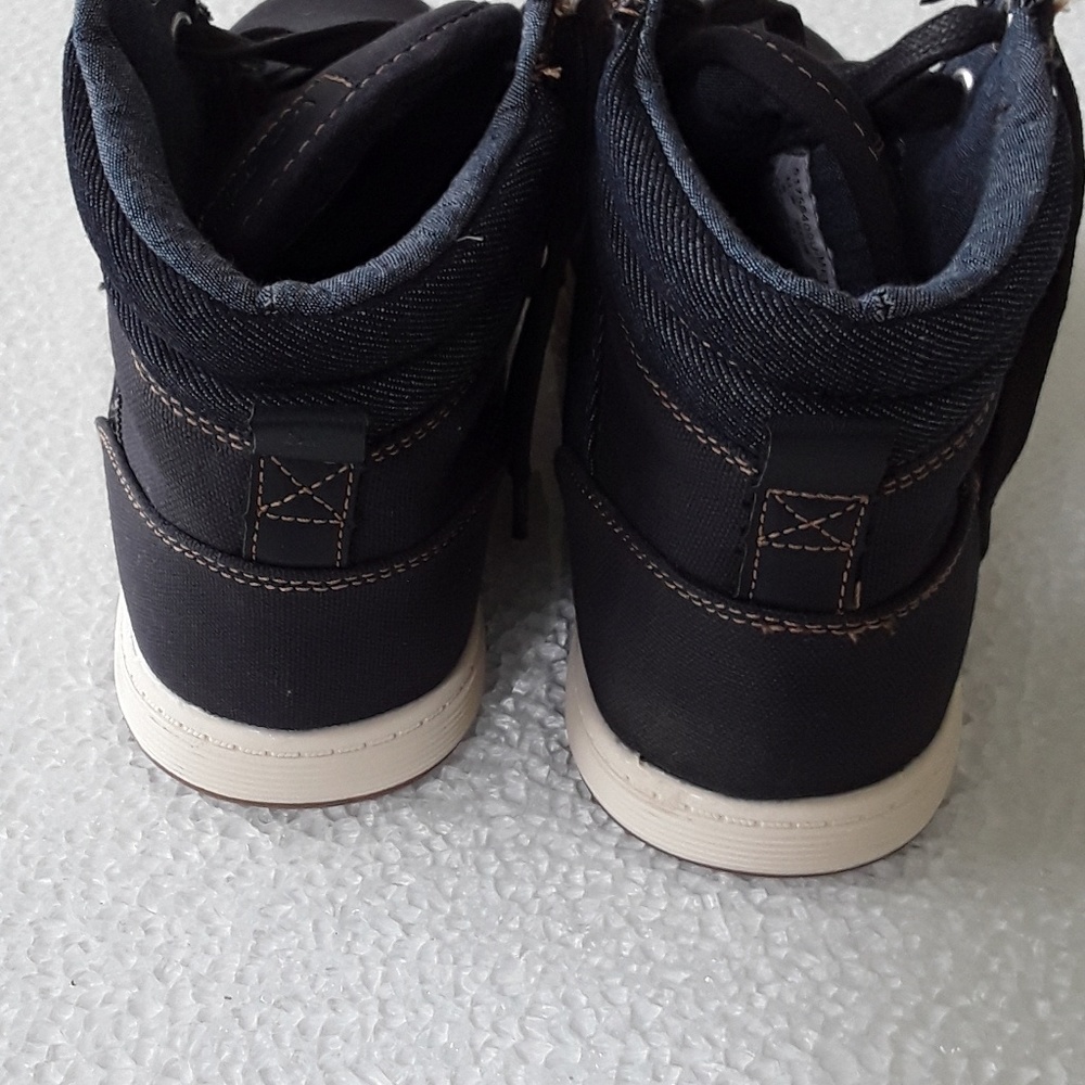 Daryl High Top Sneaker - Picture 3 of 4